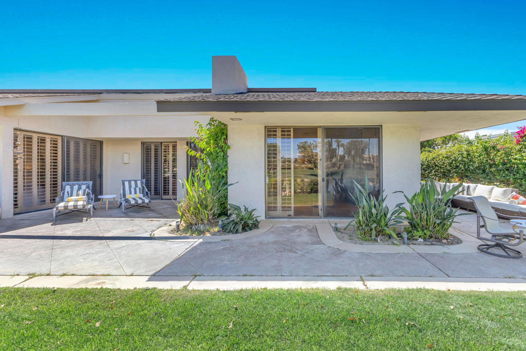 24 Columbia Drive - Photo 7