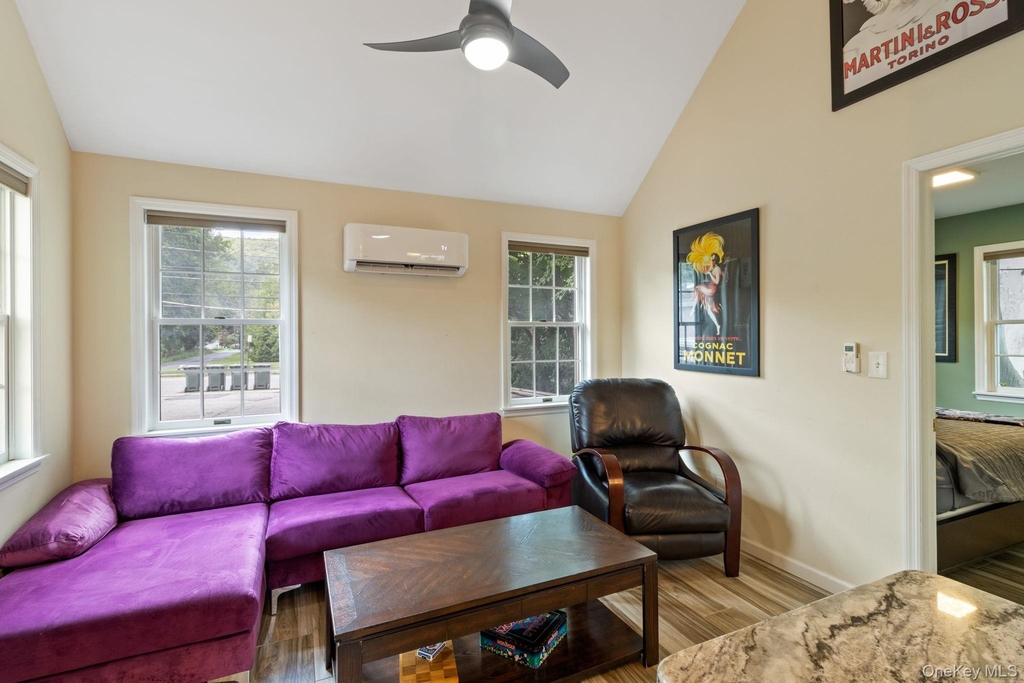 154 Windermere Avenue - Photo 5