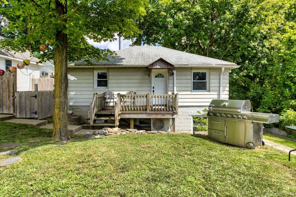 154 Windermere Avenue - Photo 1