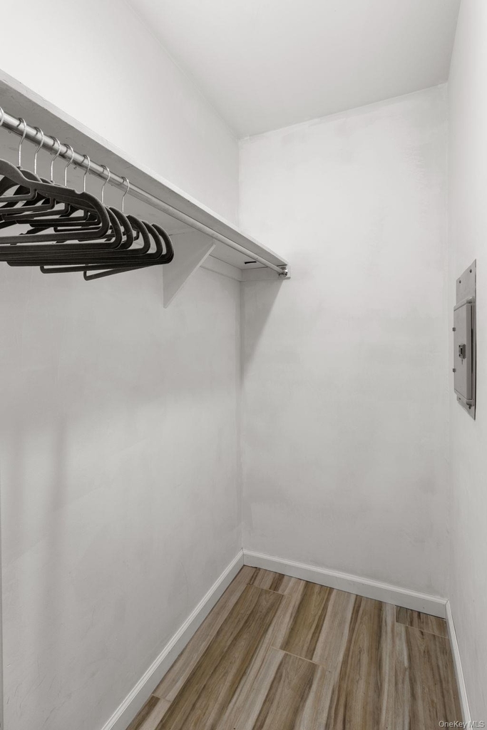 154 Windermere Avenue - Photo 8