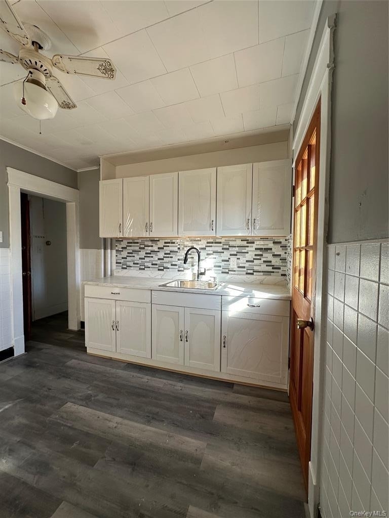 9 Elizabeth Street - Photo 0