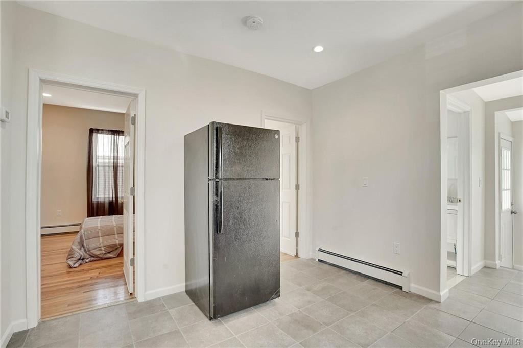 304 Tower Avenue - Photo 3