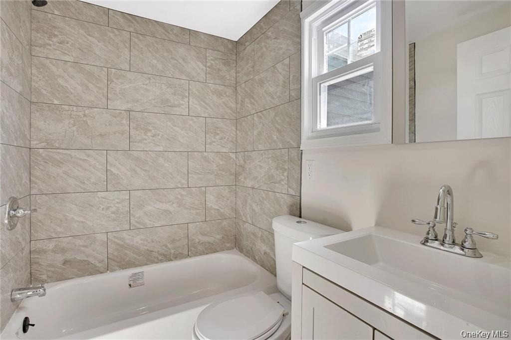 304 Tower Avenue - Photo 10