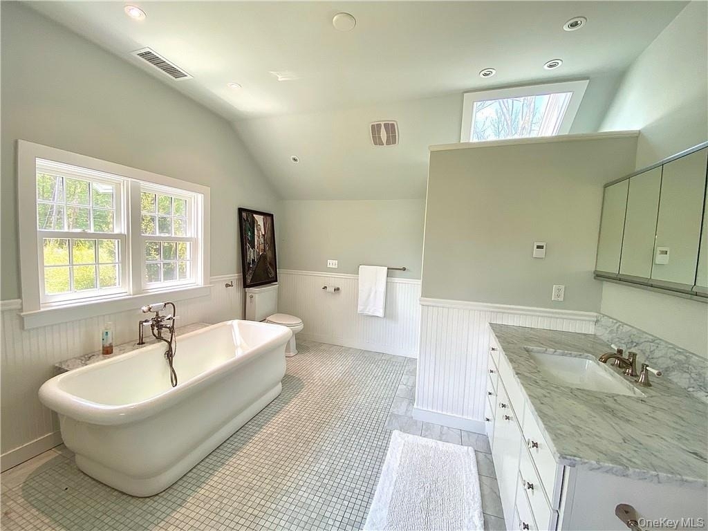 333 Hook Road - Photo 14