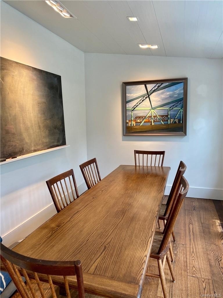 333 Hook Road - Photo 10