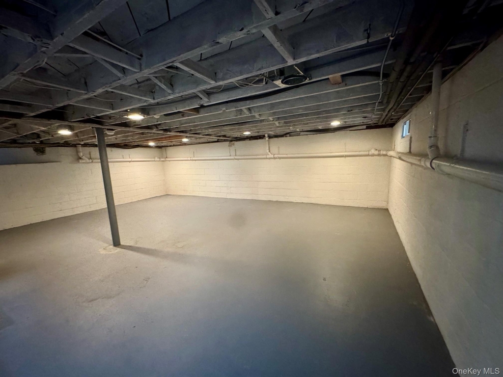 1 Allen Street - Photo 12