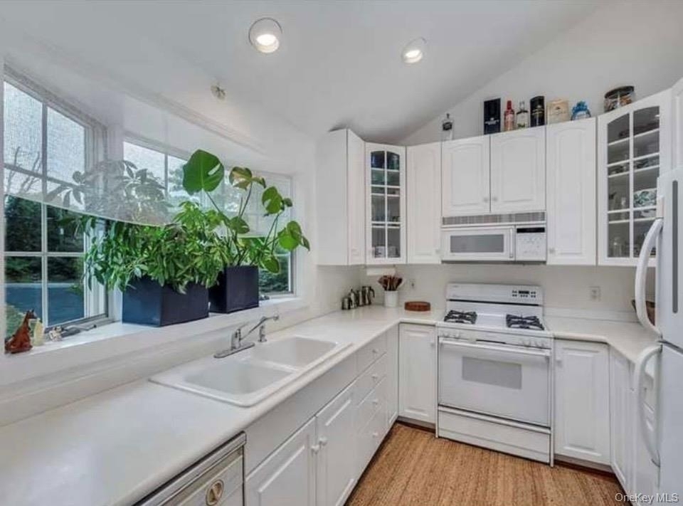 12 Ridge Lane - Photo 2
