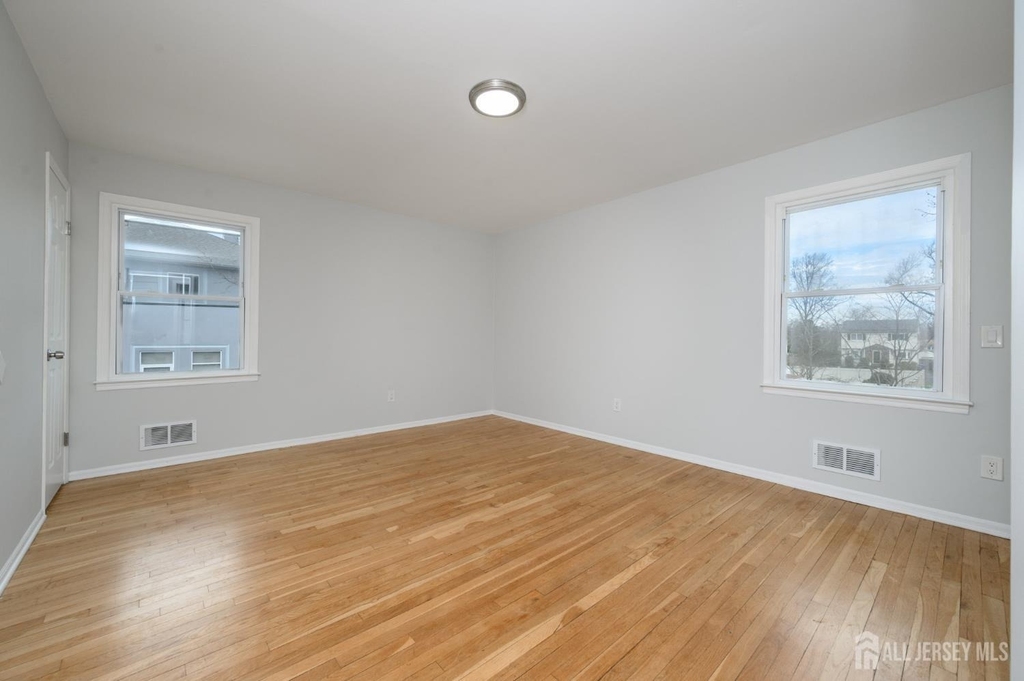 796 Inman Avenue - Photo 19