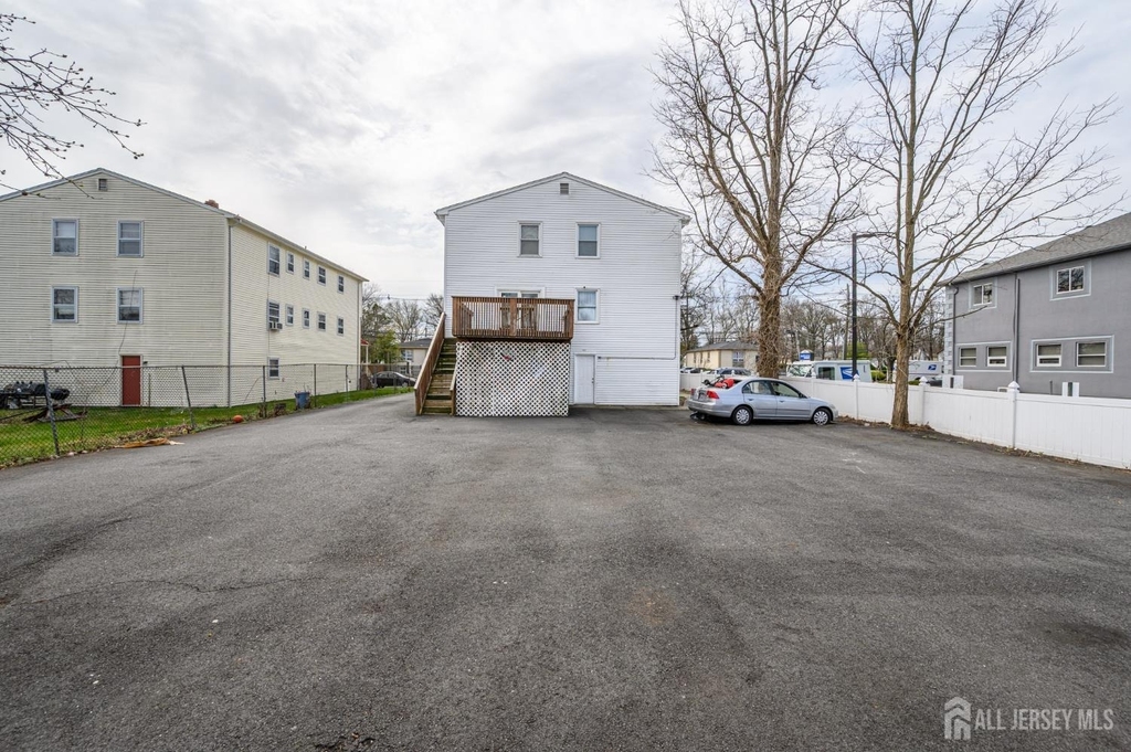 796 Inman Avenue - Photo 5