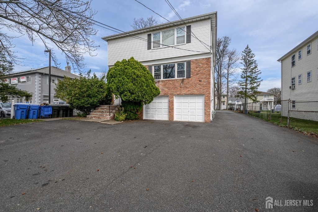 796 Inman Avenue - Photo 4