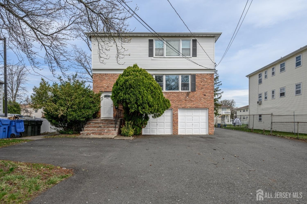 796 Inman Avenue - Photo 2