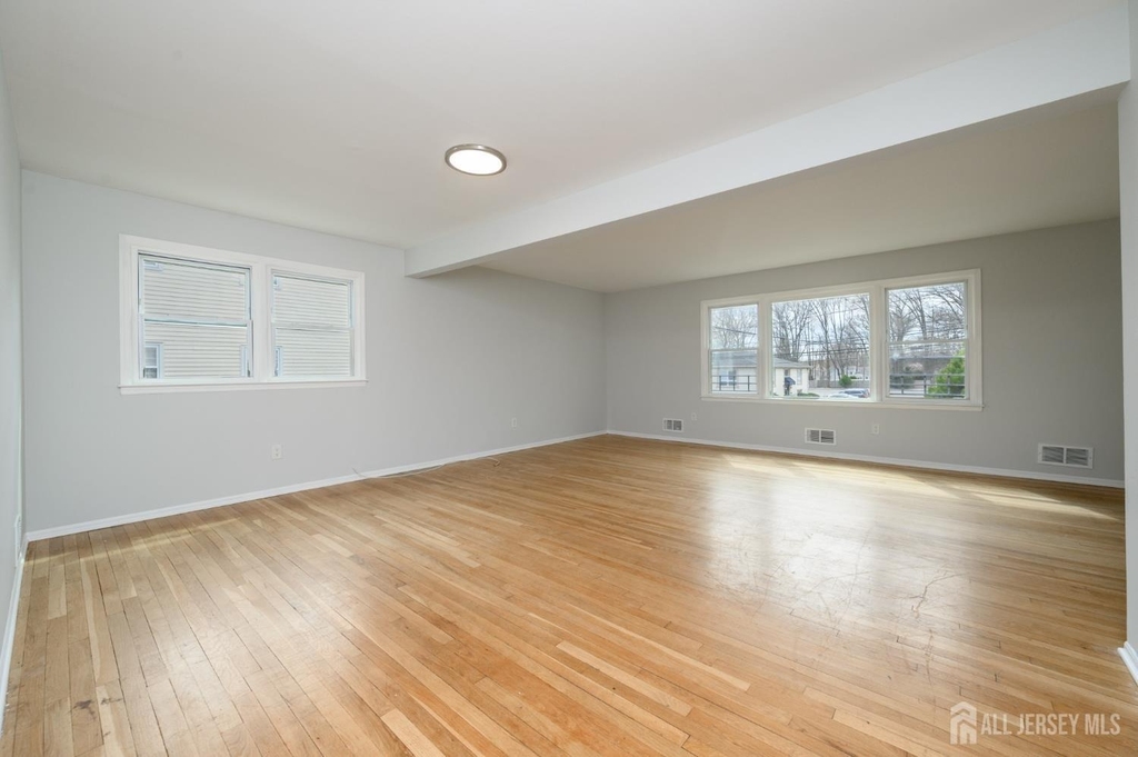 796 Inman Avenue - Photo 12