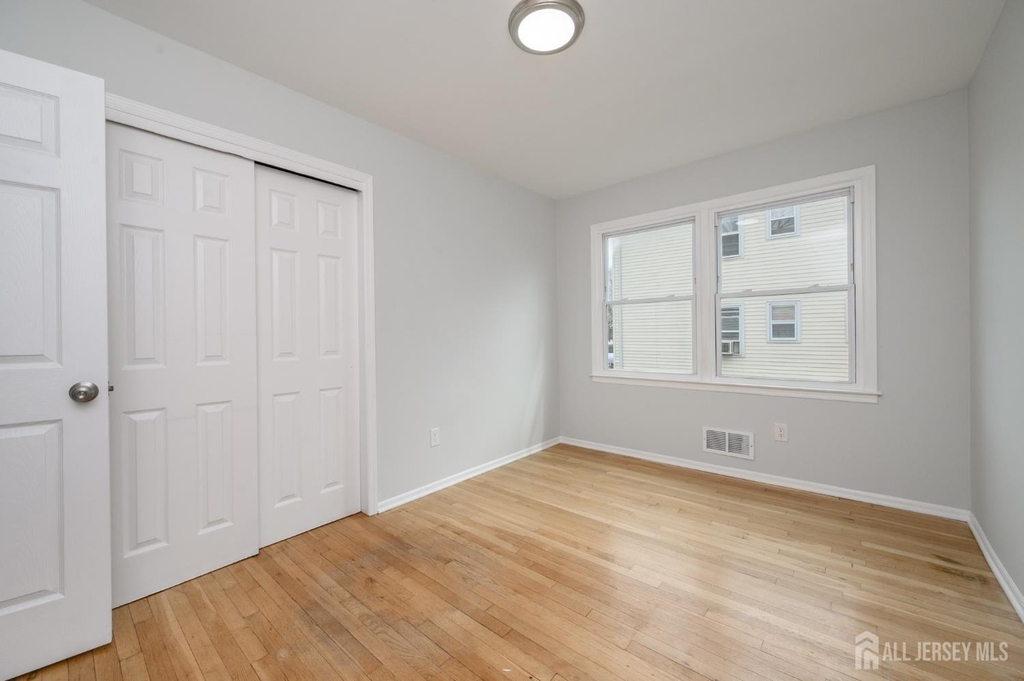 796 Inman Avenue - Photo 17