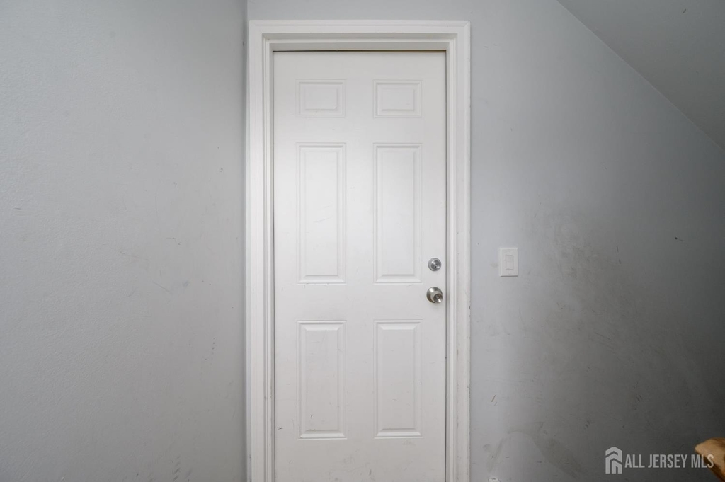 796 Inman Avenue - Photo 7