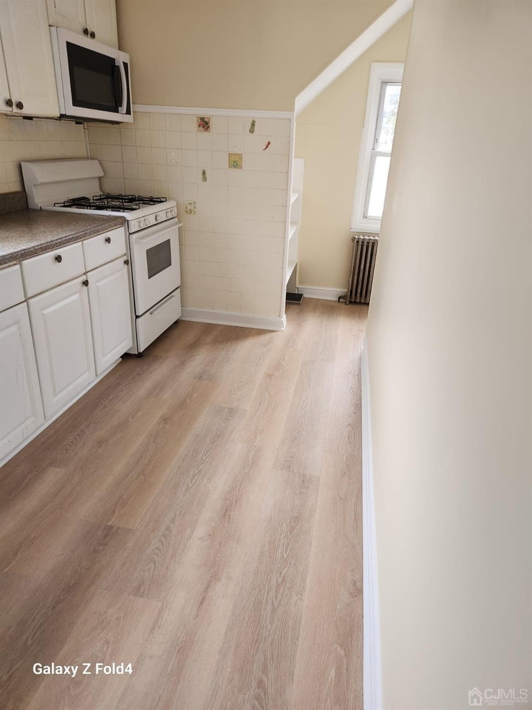 307 2nd Street - Photo 5