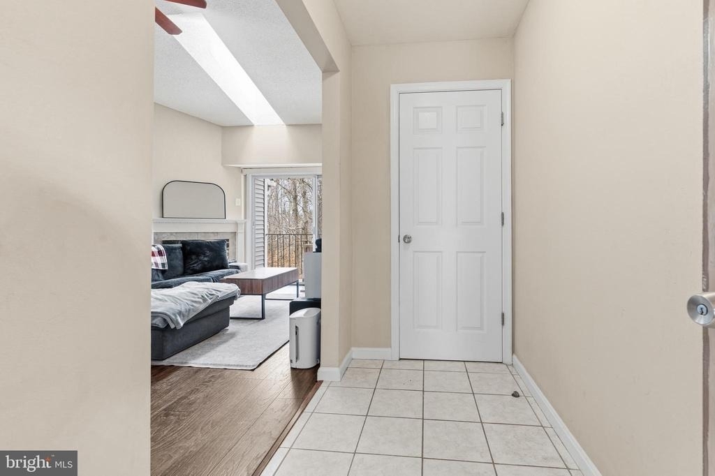 12219 Stevenson Court - Photo 14