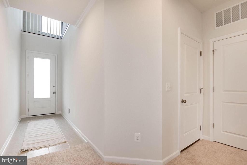 42482 Dogwood Glen Square - Photo 1
