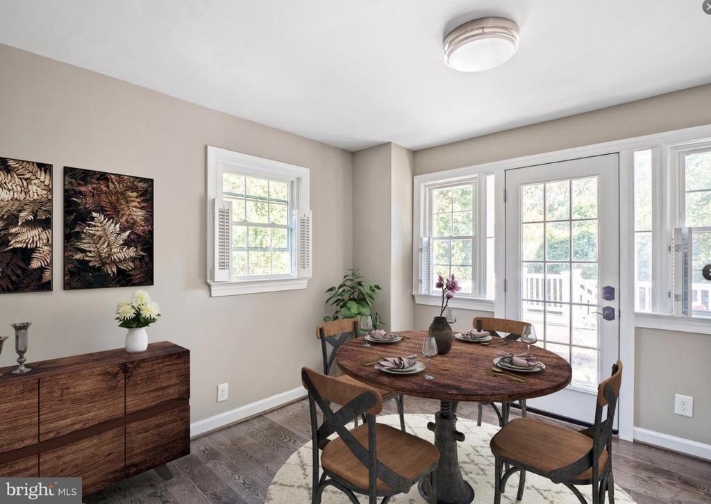2617 E Maple Street - Photo 3
