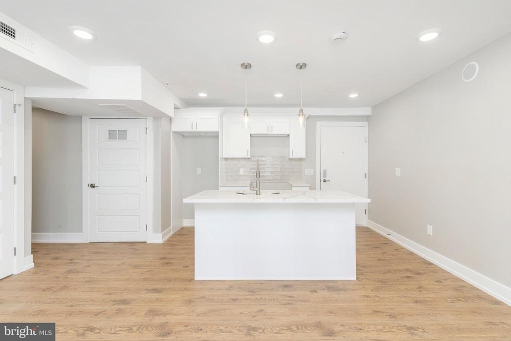 2304 N 9th Street - Photo 7
