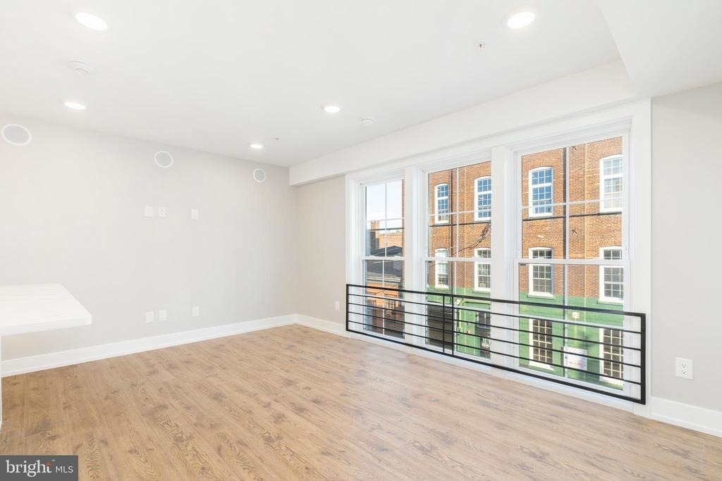 2304 N 9th Street - Photo 11