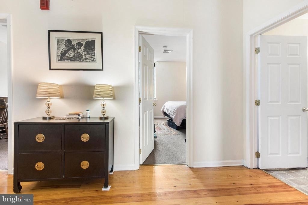 321 N Front Street - Photo 7
