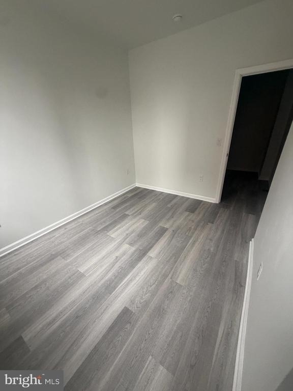 112 E Huntingdon Street - Photo 2