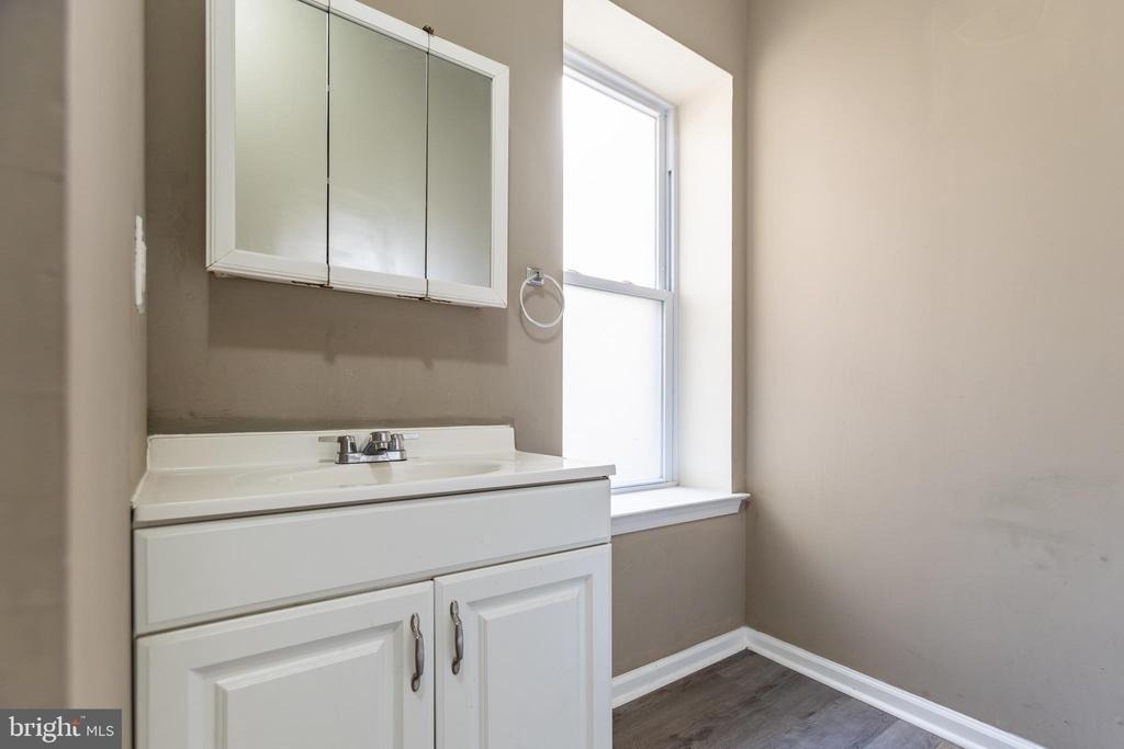 1706 N Willington Street - Photo 31