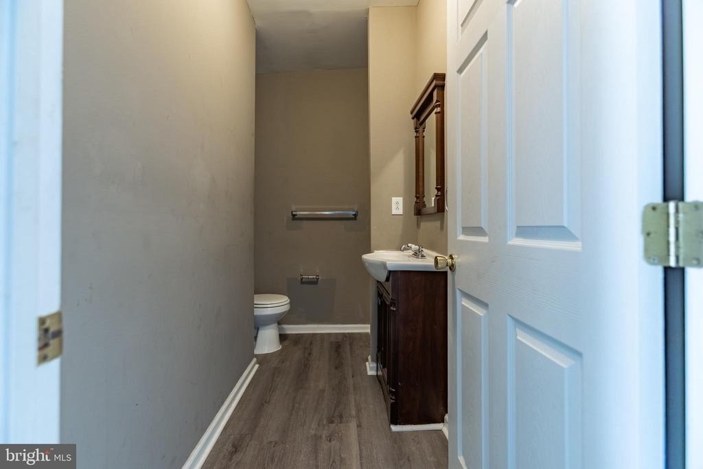 1706 N Willington Street - Photo 18