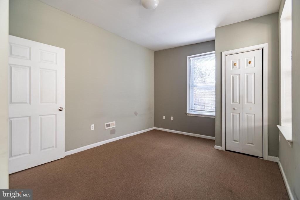 1706 N Willington Street - Photo 28