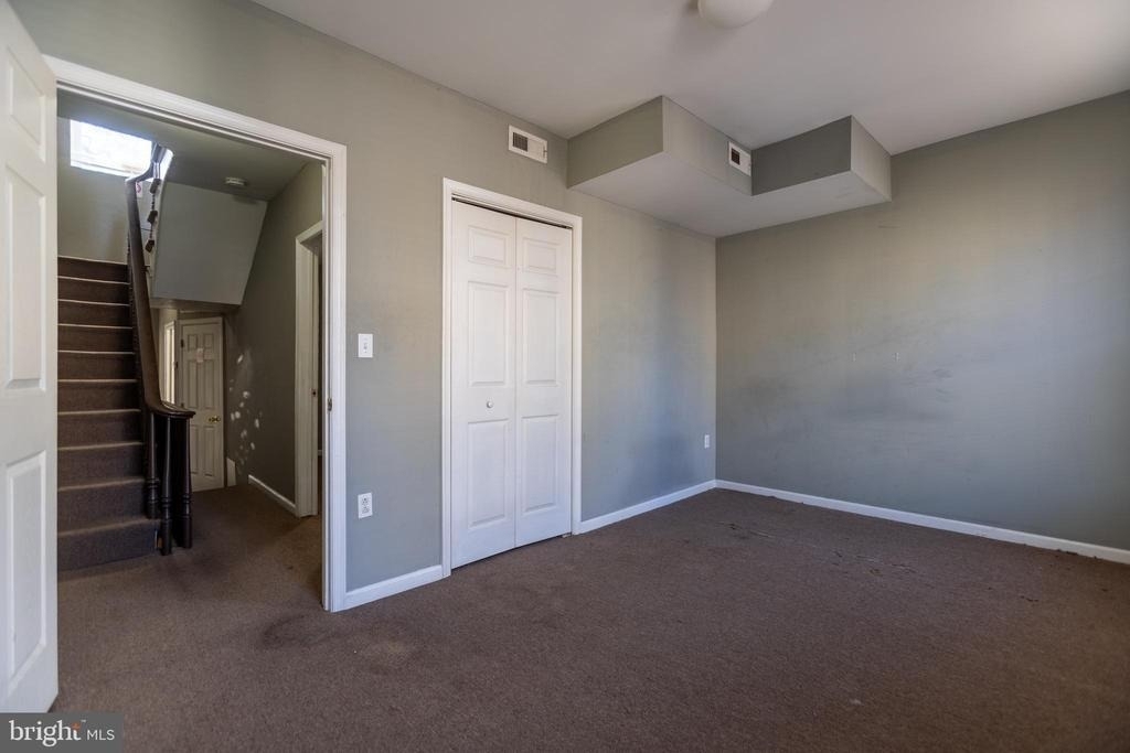 1706 N Willington Street - Photo 27
