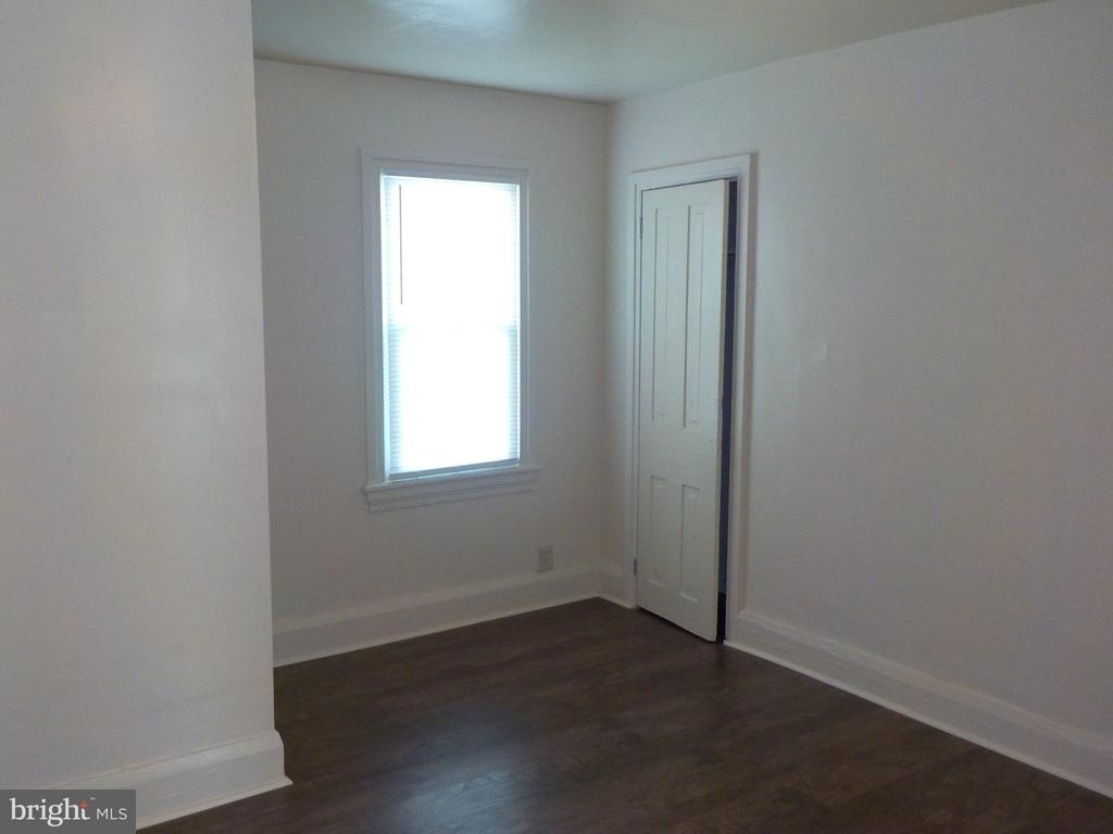 26 Walnut Street - Photo 5