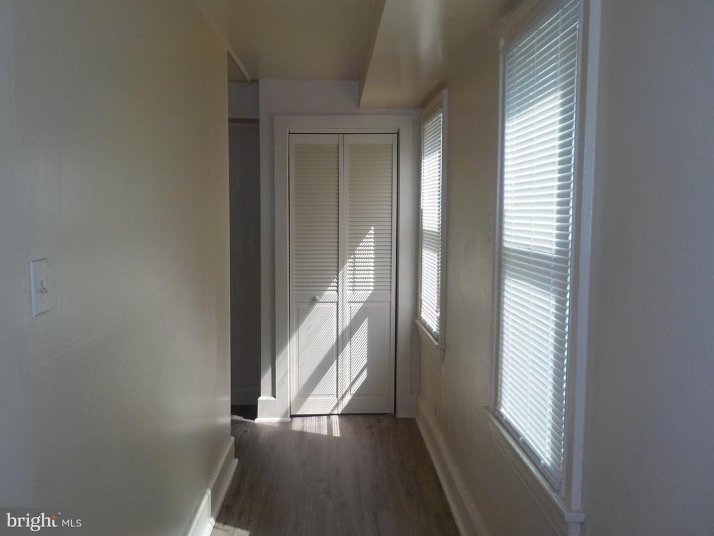 26 Walnut Street - Photo 8
