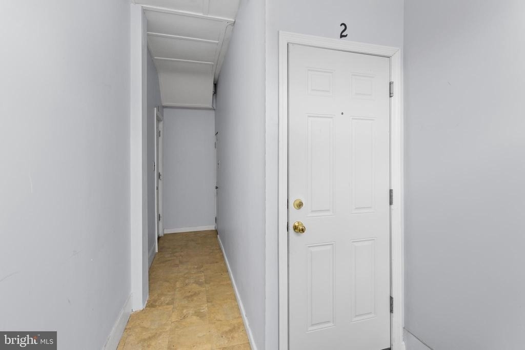 638 Pennsylvania Avenue - Photo 5