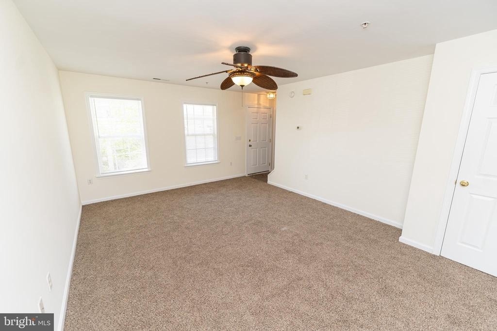 202 Carsons Court - Photo 3