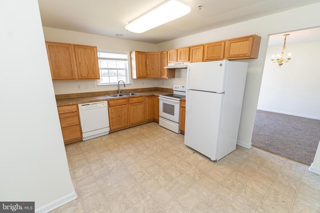 202 Carsons Court - Photo 10