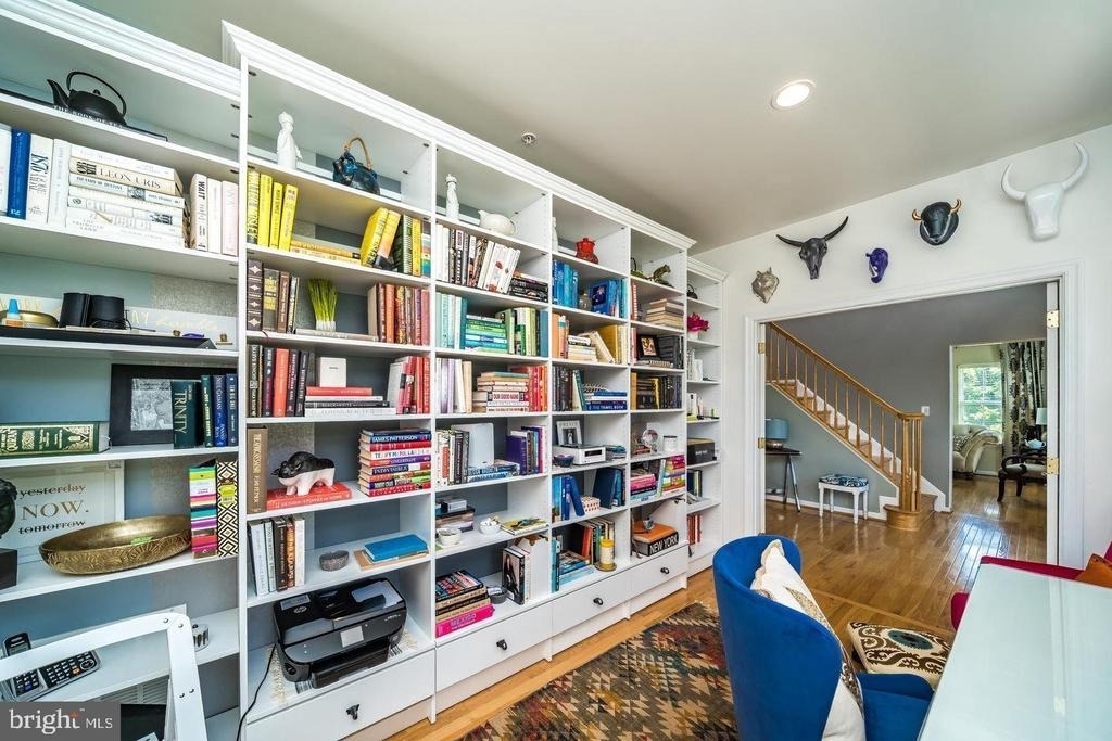 1401 Windjammer Court - Photo 8
