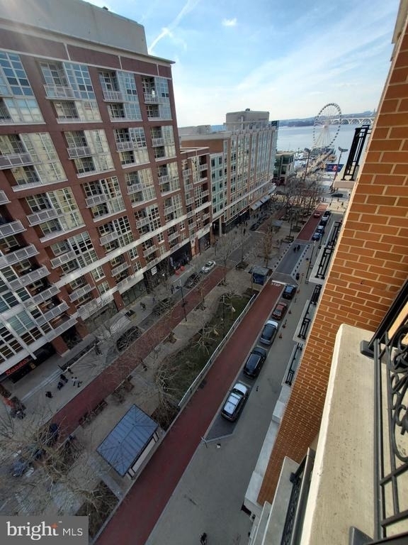 155 Potomac - Photo 44