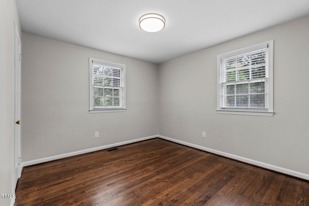 530 Banks Street - Photo 18