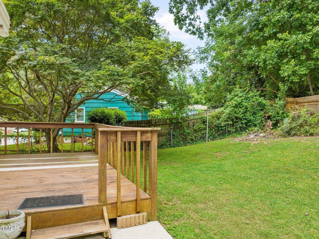 530 Banks Street - Photo 25