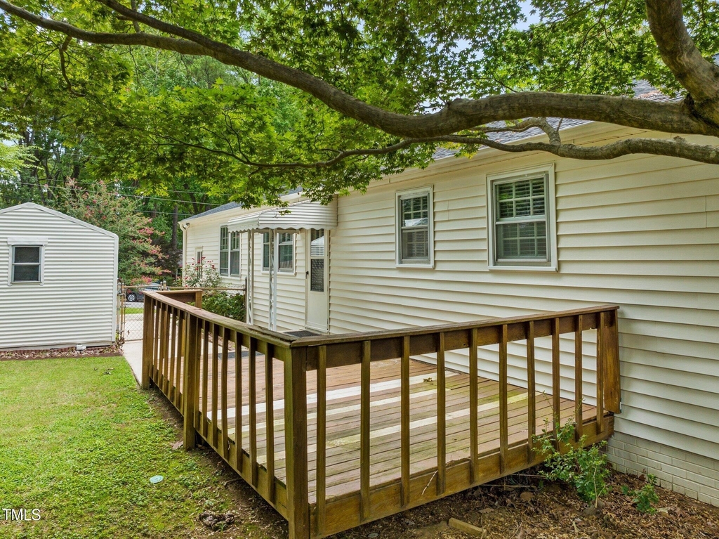 530 Banks Street - Photo 24