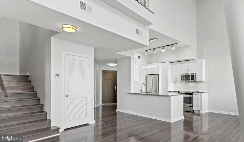 8300 Wisconsin Avenue - Photo 14
