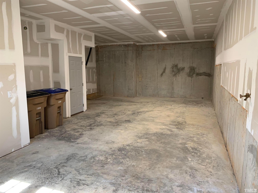 801 S Franklin Street - Photo 20