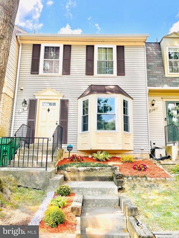16 Mateus Way - Photo 0