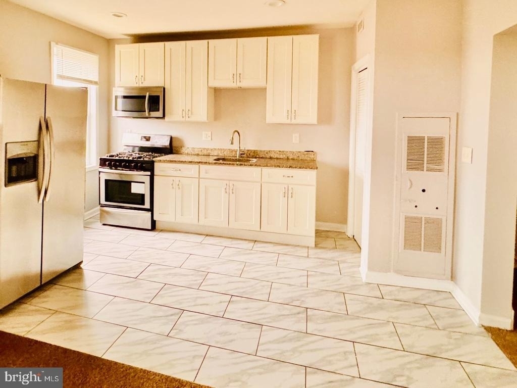 3213 The Alameda - Photo 4