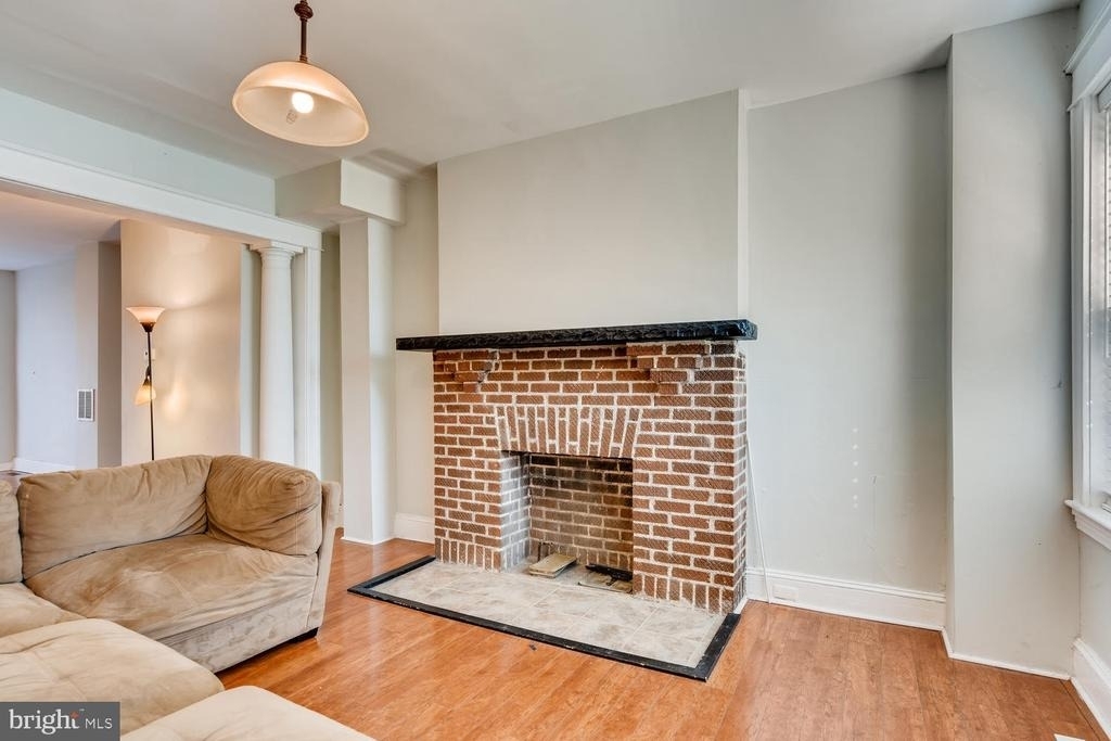 3610 Greenmount Avenue - Photo 2