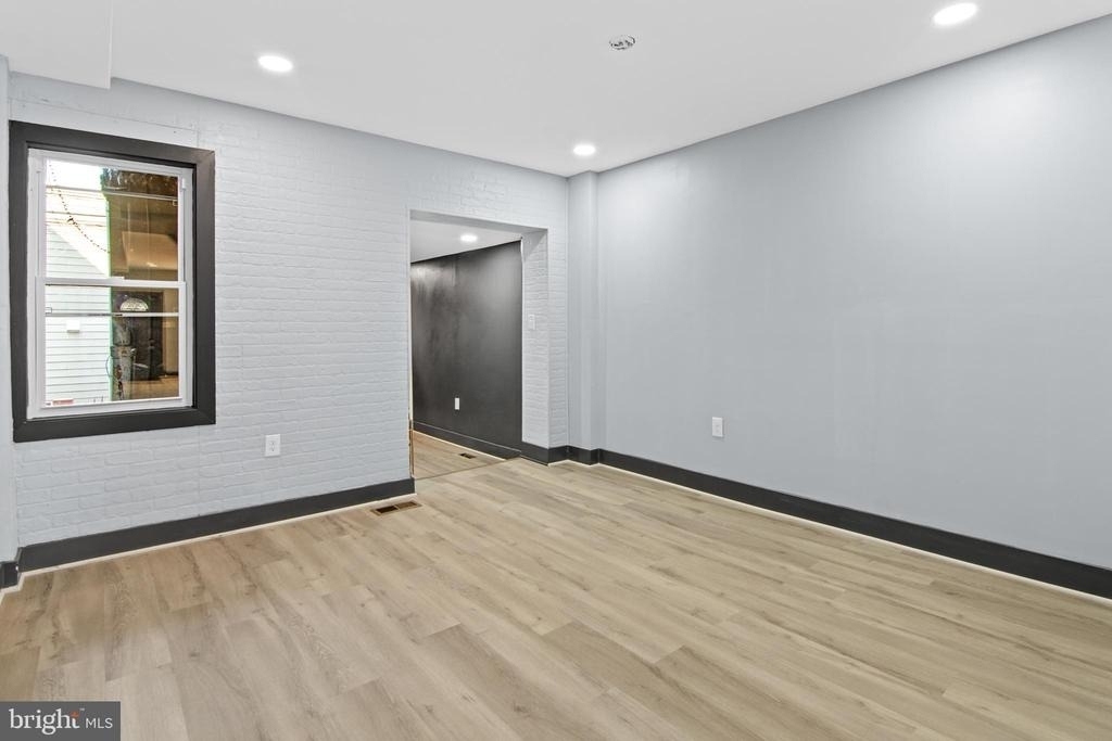 808 E Fort Avenue - Photo 9