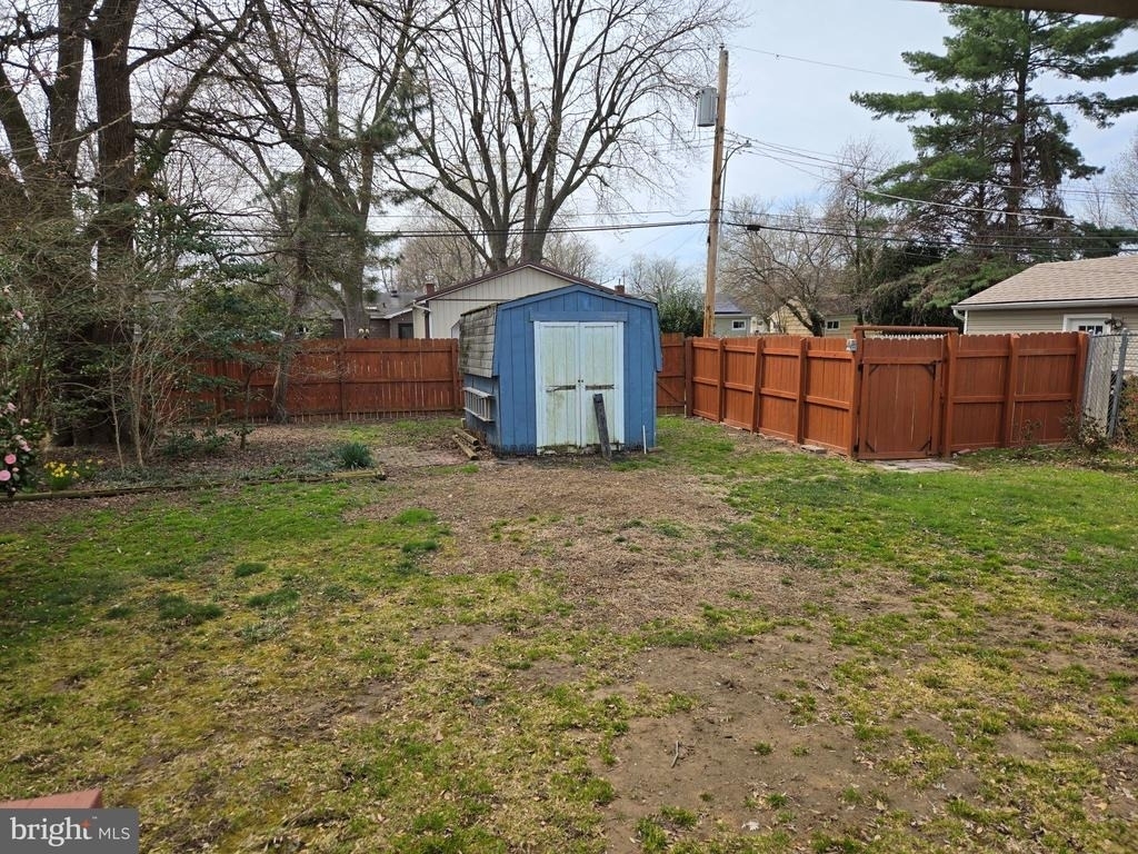 522 Carol Street - Photo 11