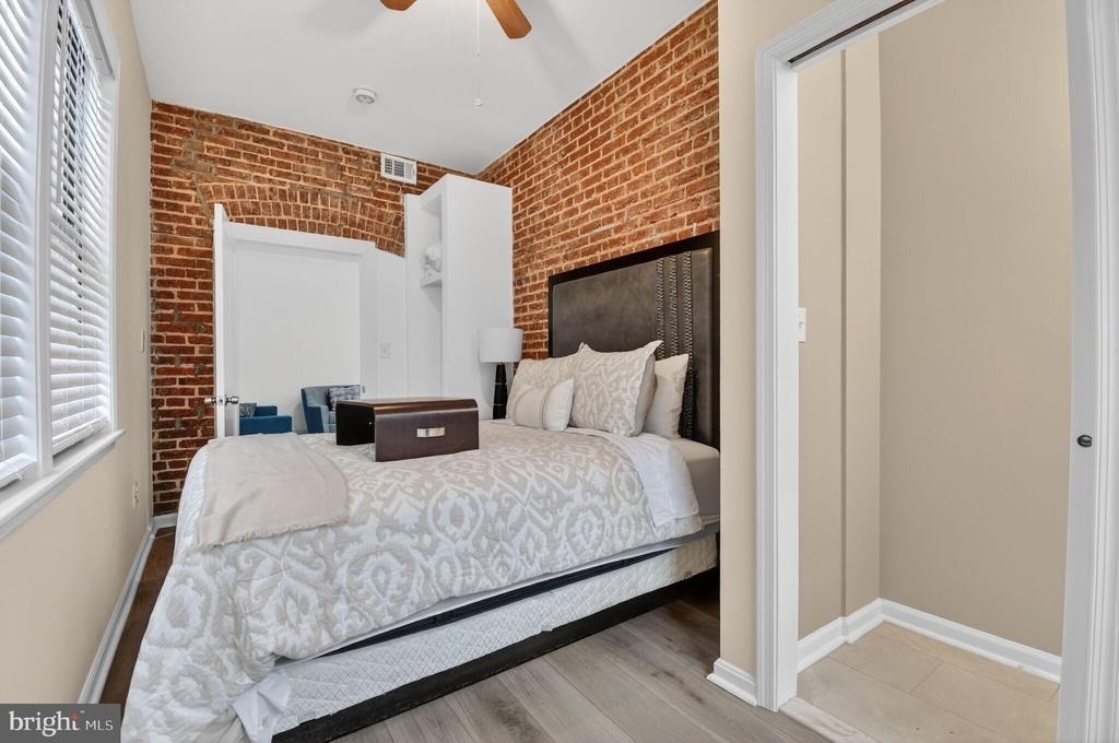 1919 19th Street Nw - Photo 8