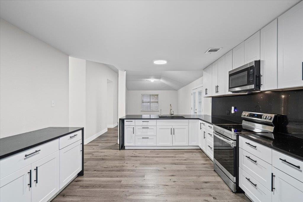 158 Oak River Dr - Photo 2