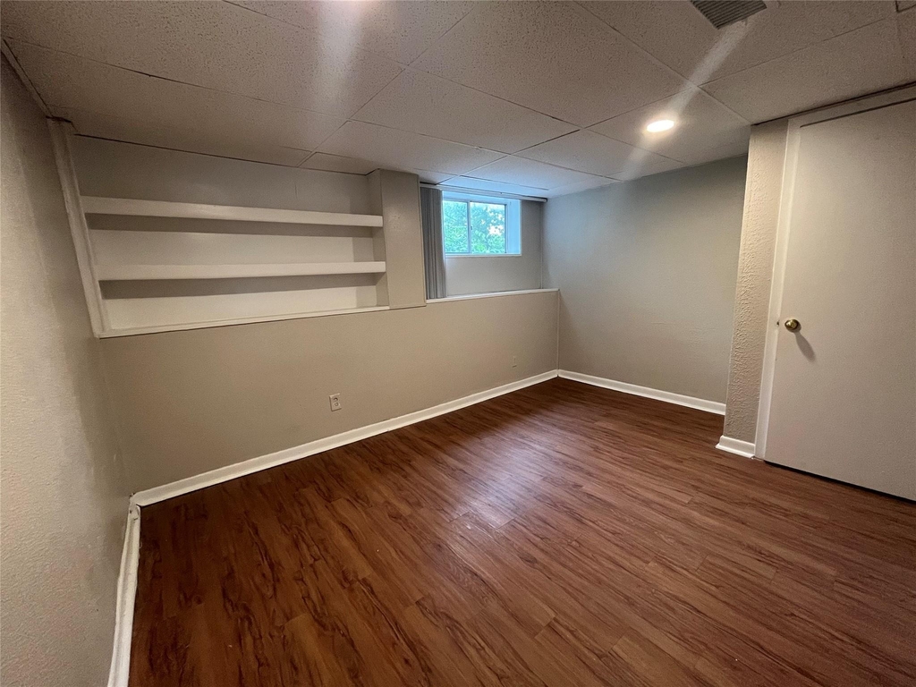3106 Duval St - Photo 4